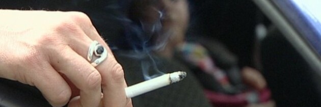 Reino Unido Prohibe Fumar en el Coche con Menores